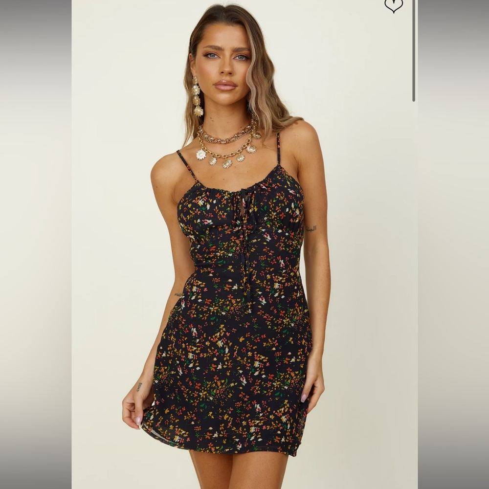 New with no tag Floral Print Black Mini Dress with Spaghetti Straps new no tags